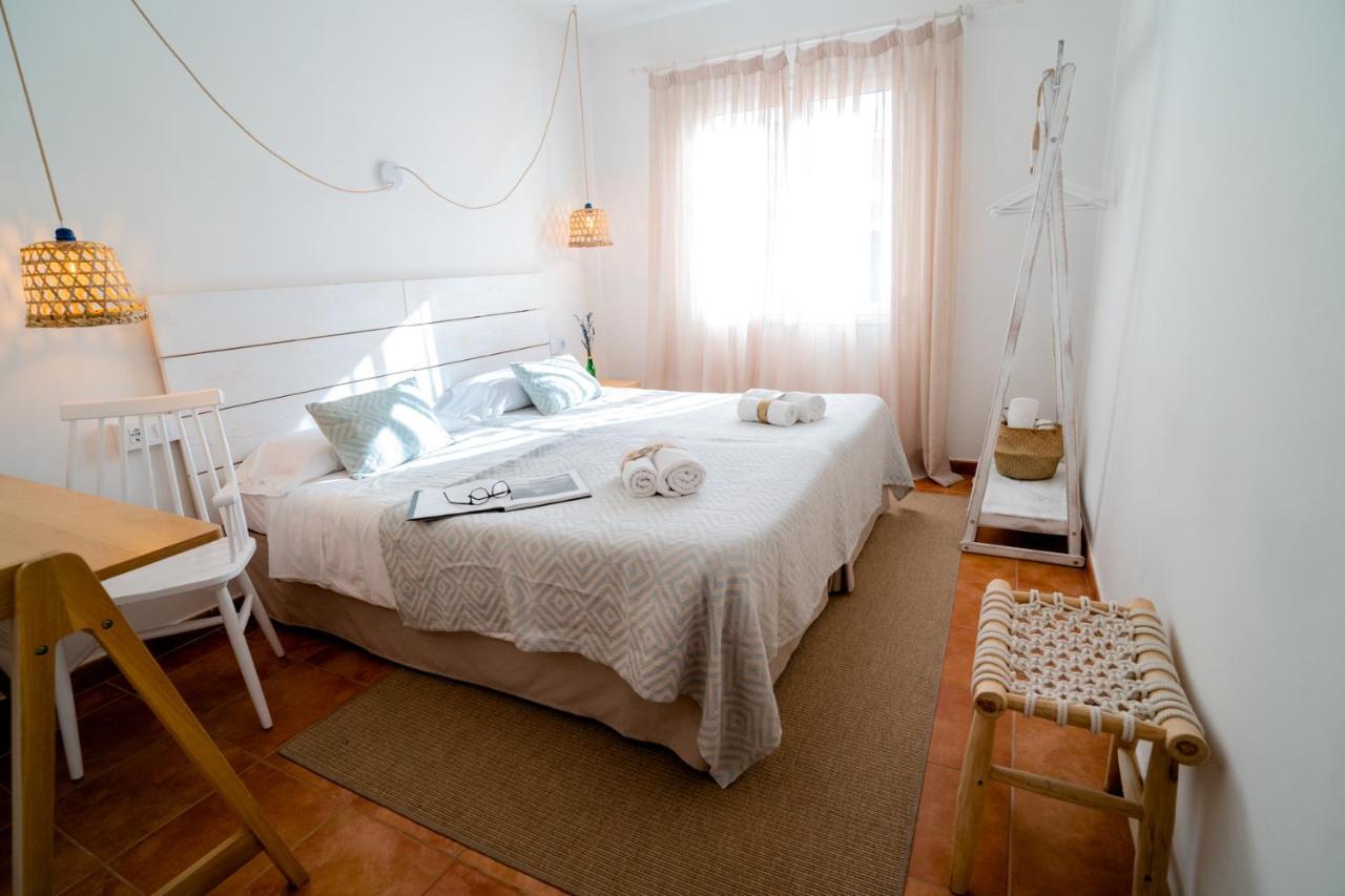 Hostal Sa Posada Set Cales Ciutadella (Menorca) Exterior foto